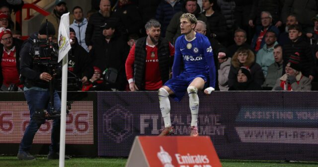 Alejandro Garnacho oslavuje 