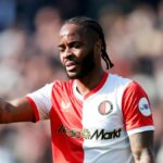 Raheem Sterling z Feyenoordu počas zápasu holandskej Eredivisie medzi Feyenoordom a Excelsiorom na štadióne Feijenoord