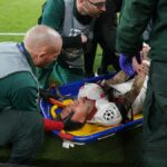 Noa Lang dostáva lekárske ošetrenie počas Liverpoolu vs Galatasaray