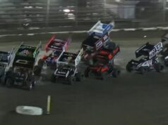 Horor ako dôstojník zabitý po havárii záchranných vozidiel na pretekoch Texas World of Outlaws Preteky World of Outlaws v Texase sa skončili v sobotu večer tragédiou po tom, čo zomrel človek
