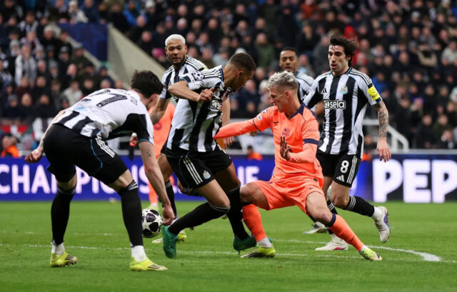 Hráč Barcelony sa ukazuje ako strážny anjel klubu v Lige majstrov
