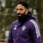 Hlavný tréner Manchestru United Michael Carrick počas zápasu Premier League medzi Bournemouthom a Manchestrom United na Vitality Stadium 20. marca 2026 v anglickom Bournemouthe.