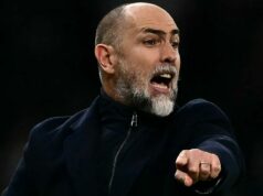 Hral som pod manažérom Tottenhamu Igorom Tudorom – to, čo robil v zákulisí, ma šokovalo Hlavný tréner Chorvátska v Marseille Igor Tudor (vpravo) a francúzsky stredopoliar Marseille Dimitri Payet (vpravo) sa 6. septembra 2022 zúčastňujú na tlačovej konferencii na štadióne Tottenham Hotspur v Londýne v predvečer zápasu futbalovej skupiny D Ligy majstrov UEFA proti Tottenhamu Hotspur.