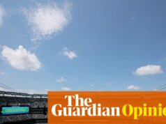 Hrnček United States Globe Mug čelí 2 situáciám: ekonomický chaos– a ICE|Nellie Pou Hrnček United States Globe Mug čelí 2 situáciám: ekonomický chaos-- a ICE|Nellie Pou