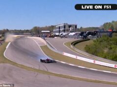 Hrôzostrašný moment hviezda IndyCar podvádza smrť po tom, čo prerazila bariéry pri strašidelnej havárii 170 mph v živom televíznom vysielaní Auto Scotta McLaughlina sa točí po tom, čo v sobotu v Alabame ponoril koleso do trávy