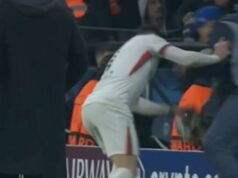 Hviezda Chelsea Pedro Neto prerušil mlčanie po tom, čo strčil do PSG loptu a vyvolal bitku | Futbal | Šport Hviezda Chelsea Pedro Neto prerušil mlčanie po tom, čo strčil do PSG loptu a vyvolal bitku | Futbal | Šport