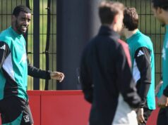 Hviezda Liverpoolu čelí neskorému kondičnému testu vs Galatasaray, keď sa objaví aktualizácia Isaka | Futbal | Šport Hviezda Liverpoolu čelí neskorému kondičnému testu vs Galatasaray, keď sa objaví aktualizácia Isaka | Futbal | Šport