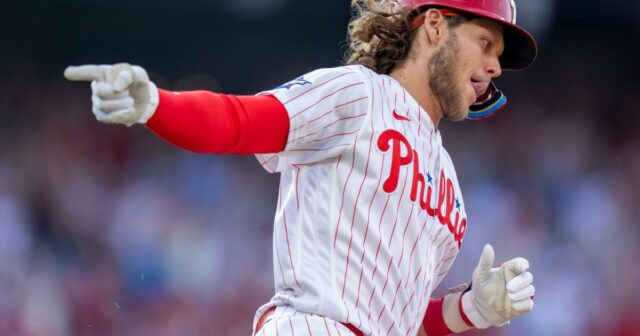 Hviezda MLB Alec Bohm obviňuje svojich rodičov, že mu ukradli milióny
