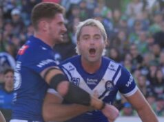 Hviezda NRL sa upečila za to, že „nakrútila svoj záber“ s filmovou hviezdou pre dospelých vo Vegas, ale ostali FUNGOVANÍ Hviezda NRL Jaeman Salmon (na obrázku vpravo) bola opečená fanúšikmi po tom, čo „nakrútil svoj záber“ s tvorkyňou obsahu pre dospelých Annou Paul na Instagrame