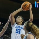 Hviezda UCLA Lauren Betts odmeňuje fanúšikov, ktorí pomohli zmeniť jej život