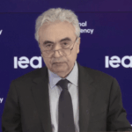 IEA odporúča rekordné uvoľnenie 400 miliónov barelov ropy uprostred vojny v Iráne | Ropa a plyn