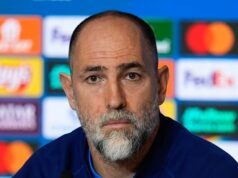 Igor Tudor konečne jasne uviedol, že zostup Tottenhamu je prioritou Igor Tudor, hlavný tréner Tottenhamu Hotspur, sa zúčastňuje jeho tlačovej konferencie