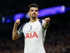 Igor Tudor vydal aktualizáciu informácií o zranení Dominica Solankeho pred súbojom Tottenhamu s Nottinghamom Forest Dominic Solanke z Tottenhamu Hotspur oslavuje po strelení prvého gólu tímu počas zápasu Premier League medzi Tottenhamom Hotspur a Crystal Palace na štadióne Tottenham Hotspur 5. marca 2026 v Londýne v Anglicku.