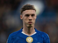 Ikona Chelsea sľubuje, že si „pohovorí“ s Coleom Palmerom o Man Utd, keďže prestupové prepojenia pretrvávajú Cole Palmer z Chelsea bol spájaný s prestupom do Manchestru United