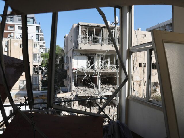 Irán vypustil vlny rakiet na Izrael | Americko-izraelská vojna proti Iran News
