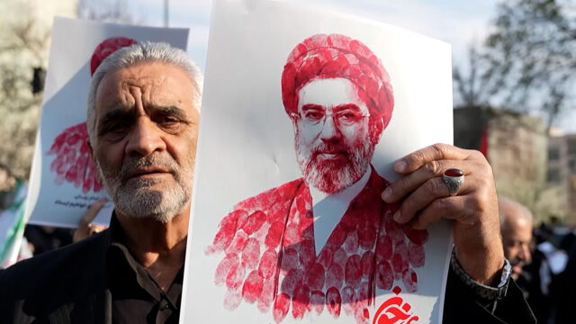 Iránci demonštrovali, aby privítali Mojtabu Chameneího ako nového najvyššieho vodcu | Americko-izraelská vojna proti Iránu
