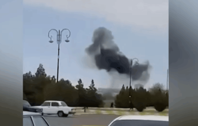 Iránske drony zasiahli letisko v exkláve Azerbajdžanu, keď sa vojna medzi USA a Izraelom rozširuje | Správy o konflikte
