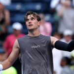 Jack Draper sa stal piatym Britom, ktorý vyhral trofej Masters 1000 - a dostal sa do prvej desiatky - víťazstvom v Indian Wells (Getty Images)