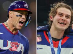 Jack Hughes posiela správu bejzbalovému tímu USA pred zápasom s Kanadou Jack Hughes posiela správu bejzbalovému tímu USA pred zápasom s Kanadou