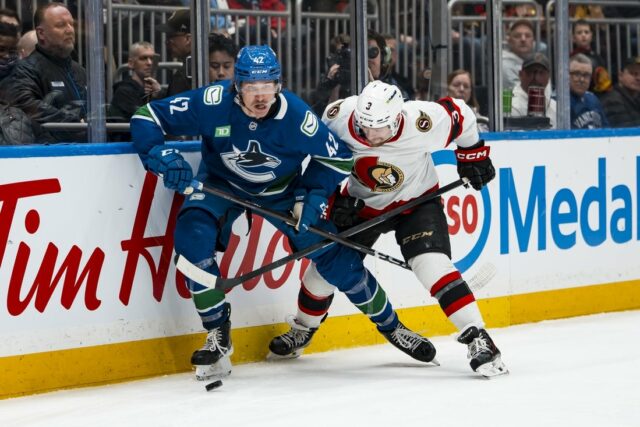 NHL: Ottawa Senators vo Vancouveri Canucks