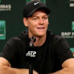 Jannik Sinner hovorí, že tínedžer WTA v porovnaní s Carlosom Alcarazom je „veľmi talentovaný“ a „veľmi odlišný“