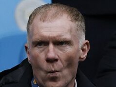 Je TOTO dôvod, prečo Paul Scholes hľadá starého spoluhráča Michaela Carricka? Objavujú sa historické komentáre legendy Man United o nelojálnosti súčasného manažéra – ktorého nazýva „c**p“ Objavili sa historické komentáre Paula Scholesa (na obrázku) o bývalom tímovom kolegovi Michaelovi Carrickovi