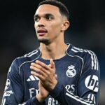 Trent Alexander-Arnold tlieska počas hry za Real Madrid