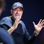 Jurgen Klopp zostal nahnevaný otázkami, či čoskoro prevezme vedenie v Reale Madrid