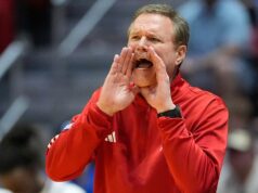Kansas‘ Bill Self si nie je istý trénerskou budúcnosťou po turnajovej prehre Kansas' Bill Self si nie je istý trénerskou budúcnosťou po turnajovej prehre