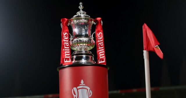 Kedy sa žrebuje štvrťfinále FA Mug? Deň, čas, televízna sieť a čísla sfér|Futbal|Športová aktivita 
