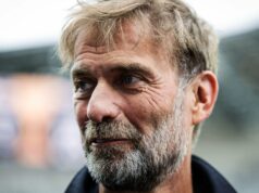 Klopp „žiada“ hviezdu Chelsea „presvedčenú“, aby odišla a pripojila sa k európskym gigantom, keďže Blues si vybrali troch náhradníkov Klopp „žiada“ hviezdu Chelsea „presvedčenú“, aby odišla a pripojila sa k európskym gigantom, keďže Blues si vybrali troch náhradníkov