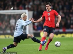 Komentáre Thomasa Tuchela o Harrym Maguireovi boli mimoriadne – tu je dôvod, prečo by bolo poburujúce, keby nepotiahol Man United na majstrovstvá sveta, píše CRAIG HOPE Harry Maguire bol jedným z najvýraznejších hráčov pri včerajšej remíze Anglicka 1:1 s Uruguajom