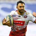 Krajný obranca Wiganu Francúz s natrhnutým stehnom