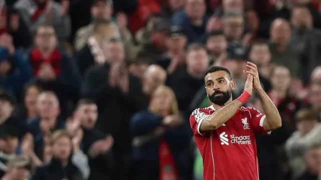 Kríza zranení Mikela Artetu sa prehlbuje, pretože 11 hráčov Arsenalu Kríza zranení Mikela Artetu sa prehlbuje, pretože 11 hráčov Arsenalu bolo vyradených z medzinárodnej služby