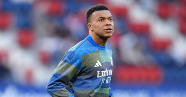 Kylian Mbappe sa sťažuje na personál Realu Madrid, nesúhlas lekárov a únik informácií z klubu
