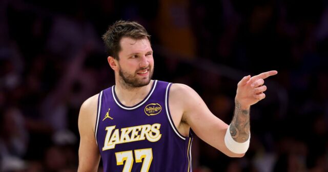 Lakers dúfajú, že dvojdňový „reset“ ich osvieži na posledný úsek
