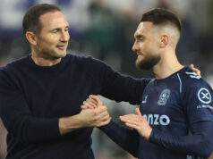 Lampard dúfa, že fanúšikovia Swansea ukončia zneužívanie Grimesa Matt Grimes po góle drží ruky vo vzduchu