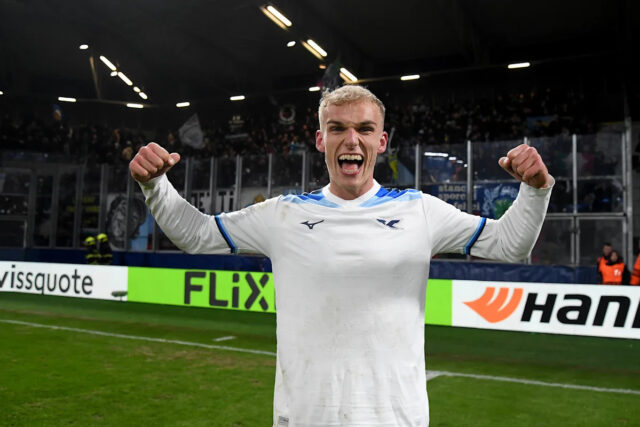 Lazio Hand Inter Miláno, major Scudetto Boost ako AC Miláno Download app from appStore