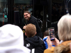 Leeds United odhaľuje šokové rozhodnutie o prestupe pri absencii v 6 zápasoch: Naozaj ho Farke potrebuje? Download app from appStore