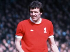 Legende Liverpoolu Johnovi Toshackovi diagnostikovali demenciu, keď syn zdieľal zdravotné aktualizácie John Toshack