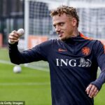 Noa Lang potvrdil, že lekári mu po operácii zachránili pravý palec