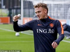 Lekári zachránili palec hviezdy Galatasaray dvoma operáciami po tom, čo si ho odrezal na reklamných plochách Liverpoolu pri šialenej nehode Noa Lang potvrdil, že lekári mu po operácii zachránili pravý palec