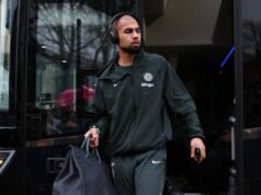 Liam Rosenior vysvetľuje rozhodnutie Roberta Sancheza, keď brankár Chelsea vyslal jasnú správu Liam Rosenior vysvetľuje rozhodnutie Roberta Sancheza, keď brankár Chelsea vyslal jasnú správu