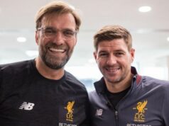 Liverpool Legends vs Borussia Dortmund potvrdili hráčov na charitatívny zápas na Anfielde Jurgen Klopp a Steven Gerrard