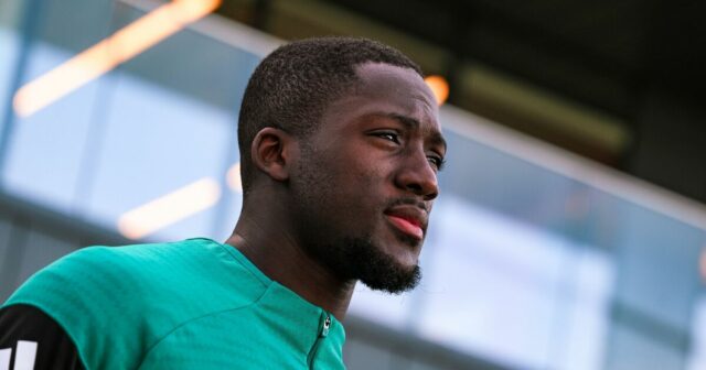 Liverpool sa zahráva s Konate, keďže sa mení prestupová klauzula | Futbal | Šport
