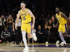 Luka Doncic, Austin Reaves zdvihli Lakers k vzrušujúcemu víťazstvu v predĺžení Luka Doncic, Austin Reaves zdvihli Lakers k vzrušujúcemu víťazstvu v predĺžení