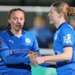 Ellen White, Jen Beattie a Ben Haines