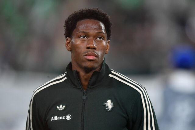 Lyon si všimol Jonathana Davida ako potenciálnu letnú posilu
