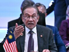 Malajzijským lodiam bolo dovolené prejsť cez Hormuzský prieliv, povedal premiér Anwar | Americko-izraelská vojna proti Iran News Malajzijským lodiam bolo dovolené prejsť cez Hormuzský prieliv, povedal premiér Anwar | Americko-izraelská vojna proti Iran News