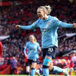 Man City sa blíži k titulu WSL víťazstvom v derby 3:0 nad Manchestrom United